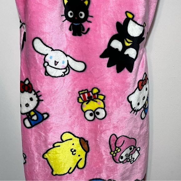 Hello Kitty And Friends Pink Plush Throw Blanket Twin Size - Picture 2 of 6